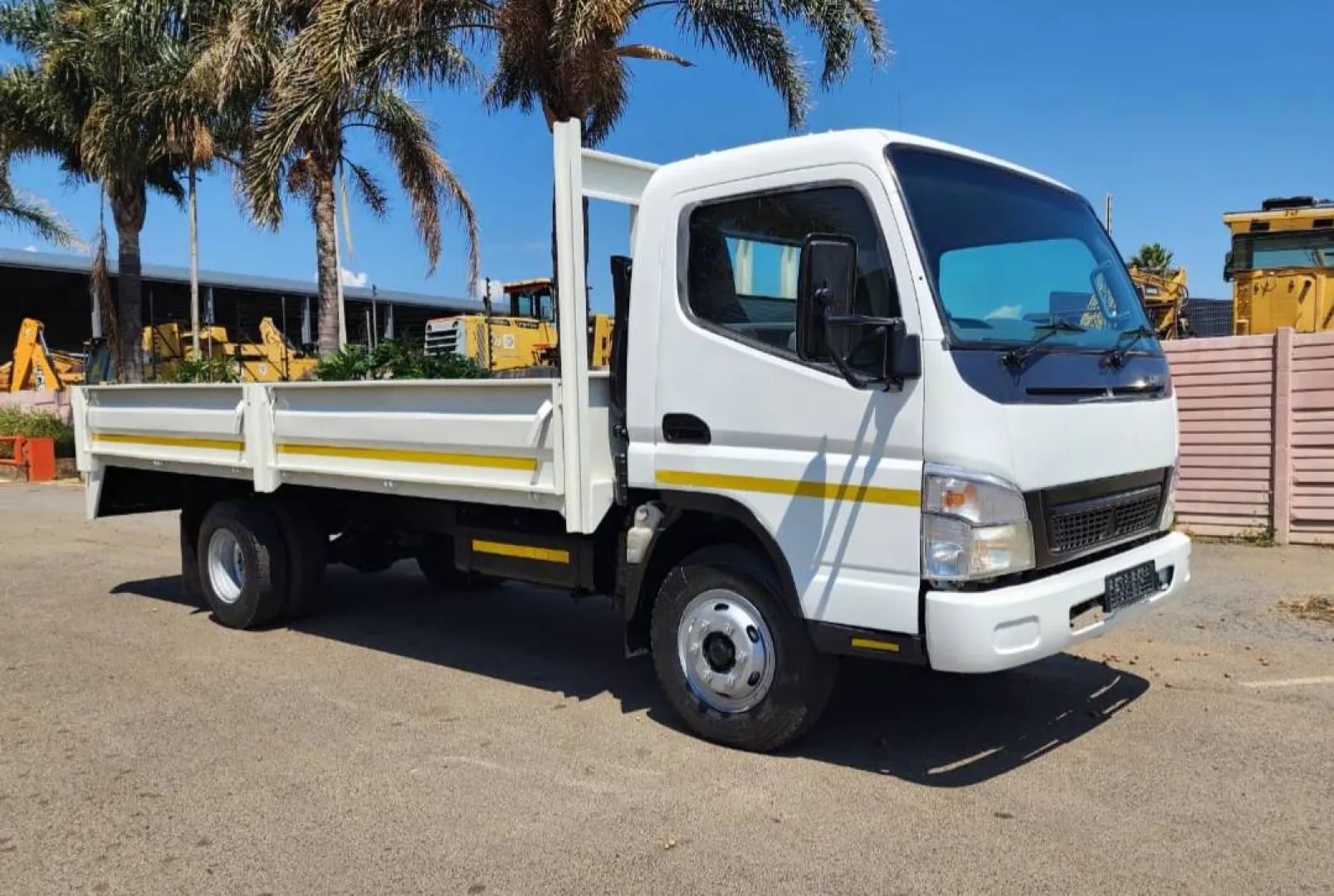 2007 Fuso FE 7-136 Dropside