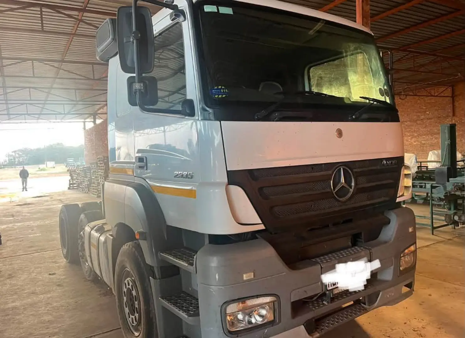 2011 Mercedes Benz 2535 trok | Agrimar 