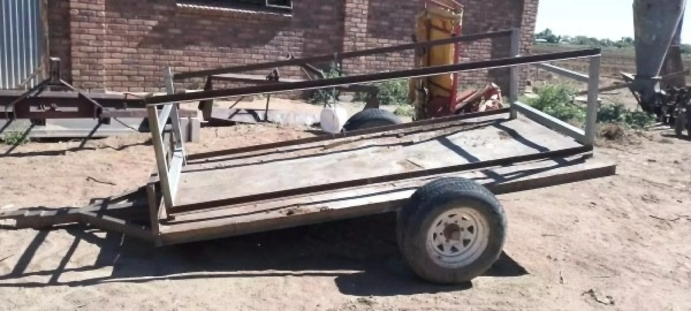 2 Wiel Plaas Wa | QAC Equipment