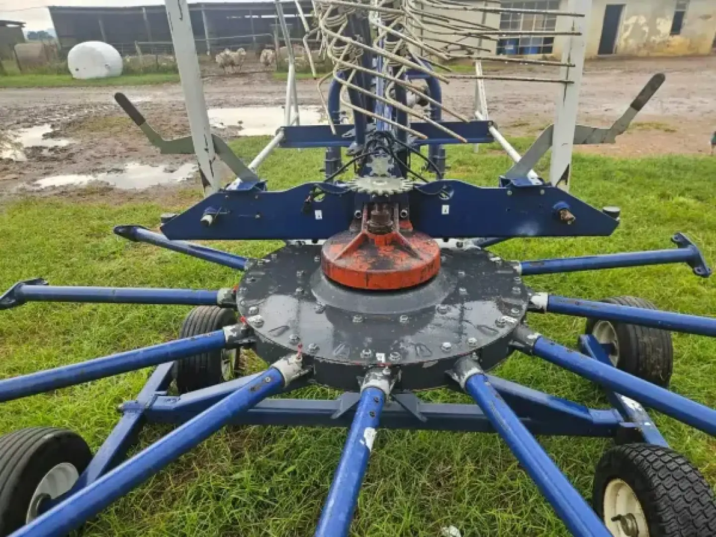 The Orbach Power Rake | QAC Equipment