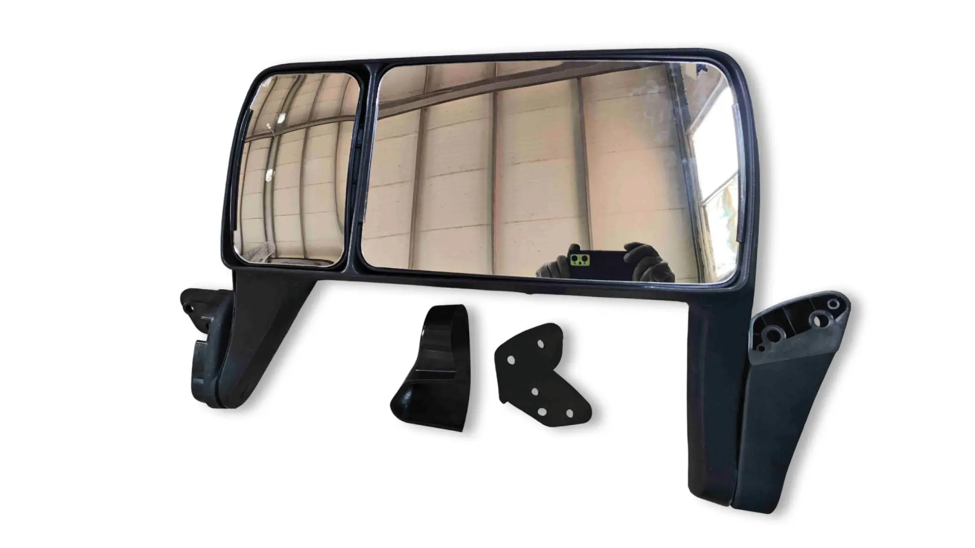 Clear vision, sharp price: FAW truck mirrors for R1,200 from Spare Care