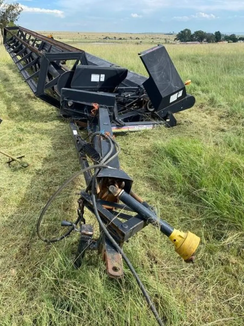 Macdon 3020  | MK Landbou Dienste