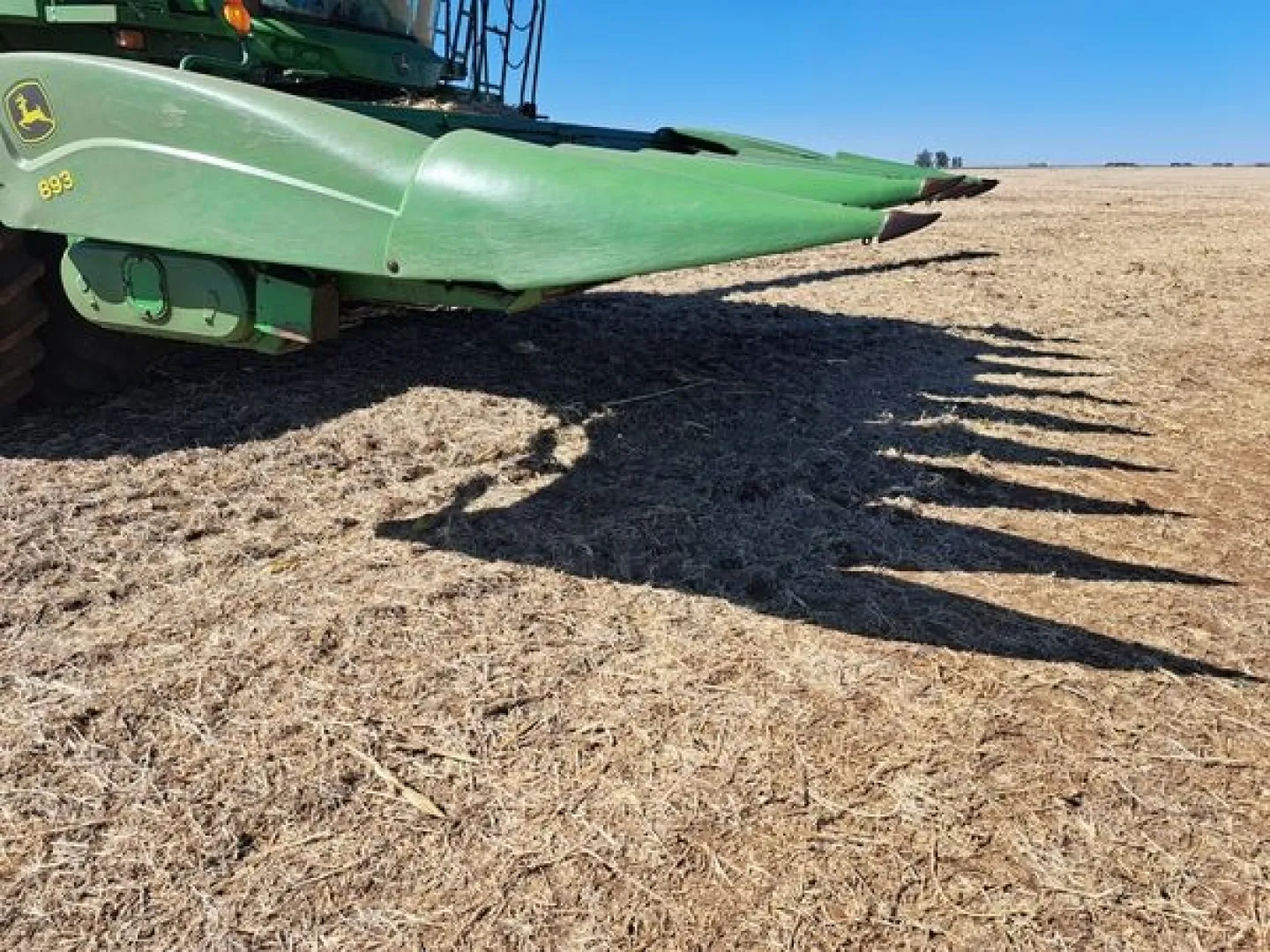 John Deere 893 plukkerkop | MK Landbou Dienste