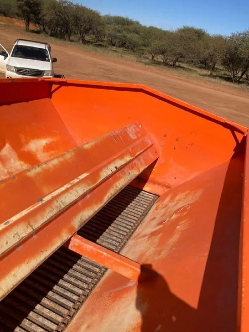 12 ton Radium Misstrooier | MK Landbou Dienste