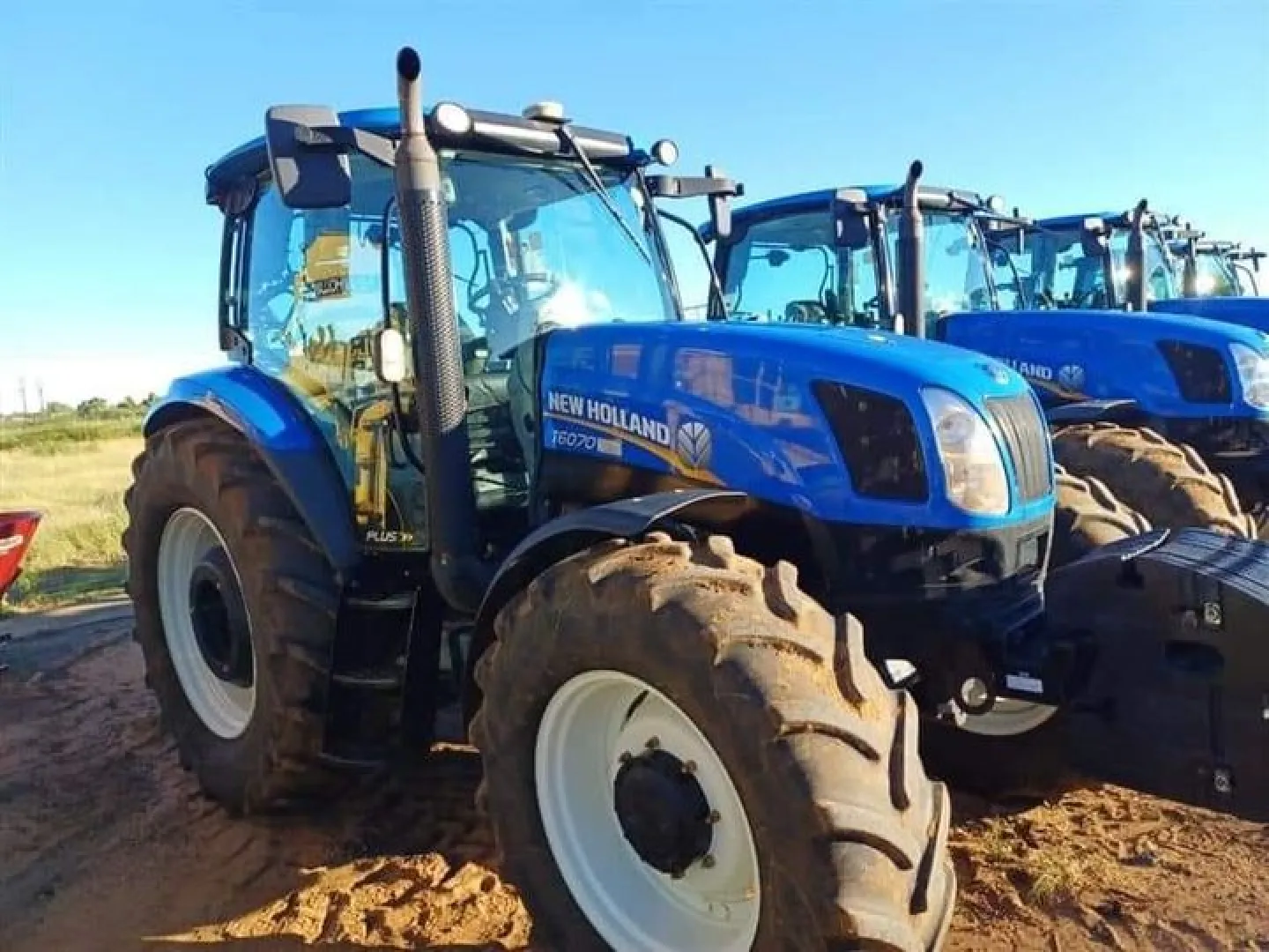 New Holland T6070 | MK Landbou Dienste