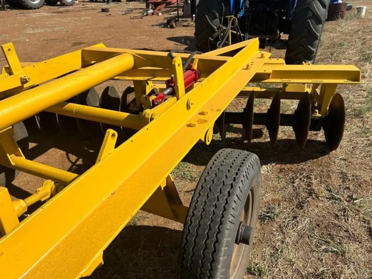 28 plate  | MK Landbou Dienste