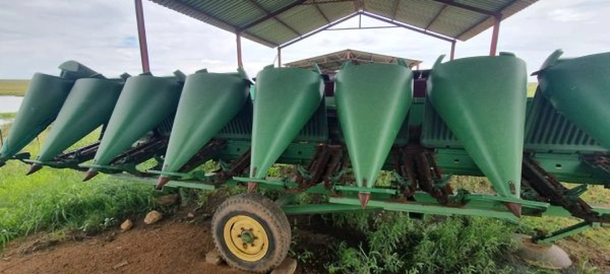 John Deere 894 plukkerkop  | MK Landbou Dienste