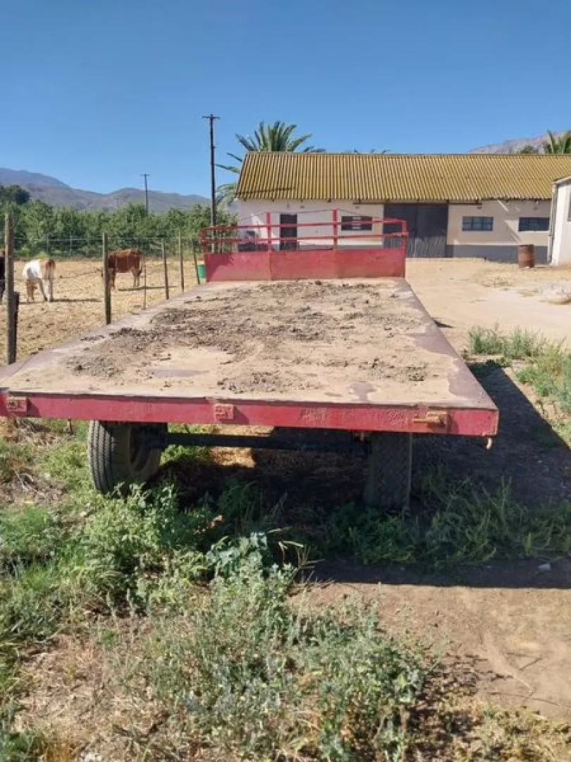 Platbak wa | MK Landbou Dienste