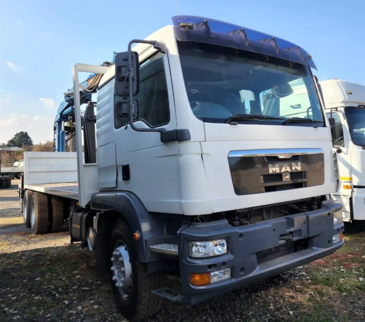 2011 MAN TGM 25.280 Dropside Crane Truck