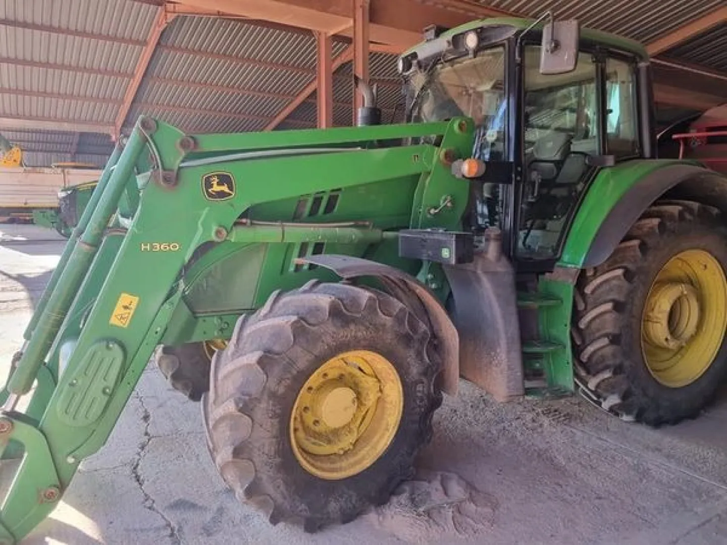 John deere 6140m | MK Landbou Dienste