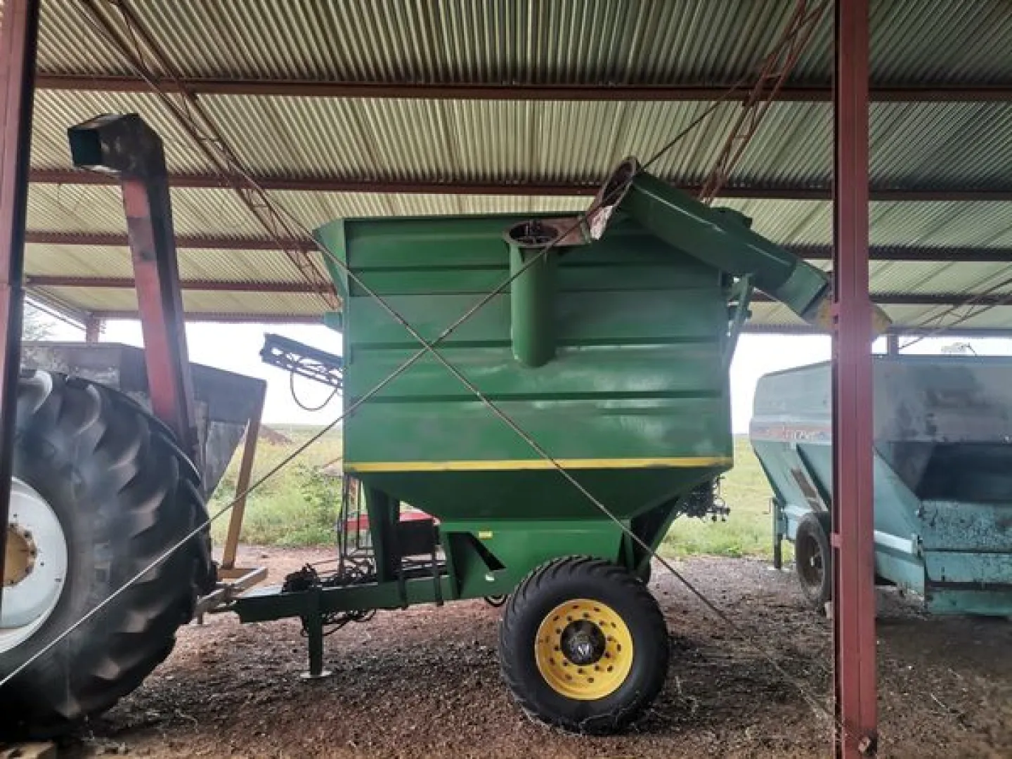Dolfyn 8 ton tapkar | MK Landbou Dienste