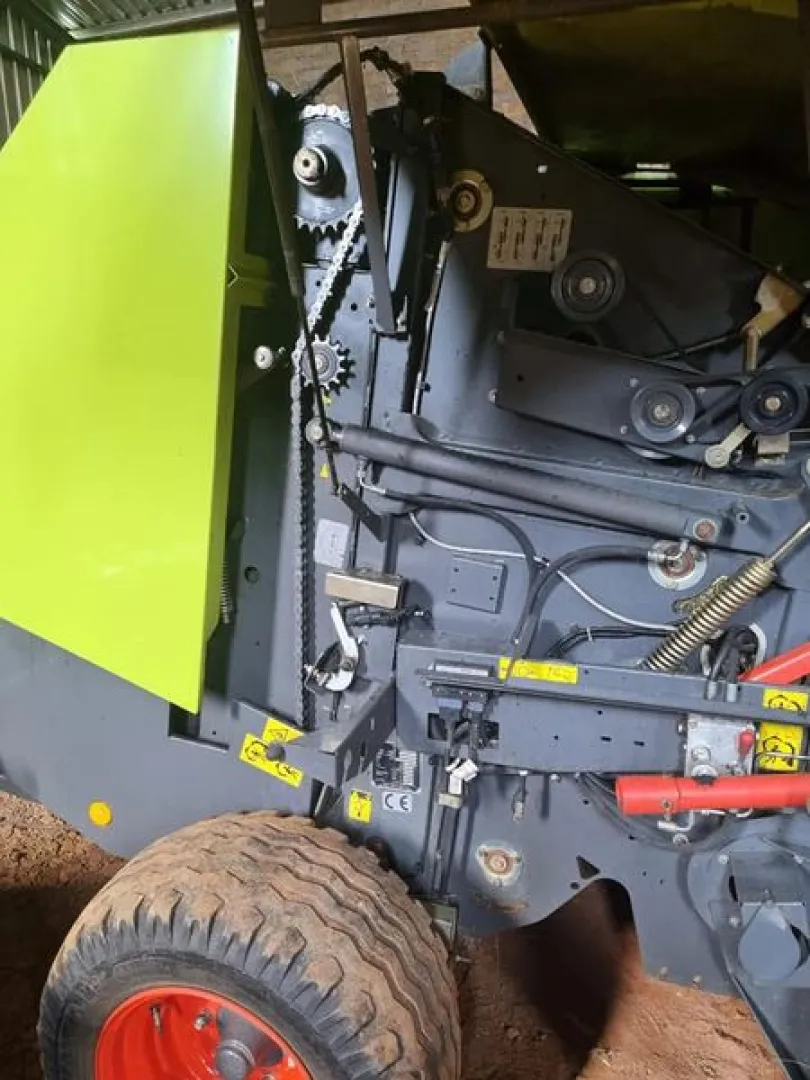 Claas Rollant 340 | MK Landbou Dienste