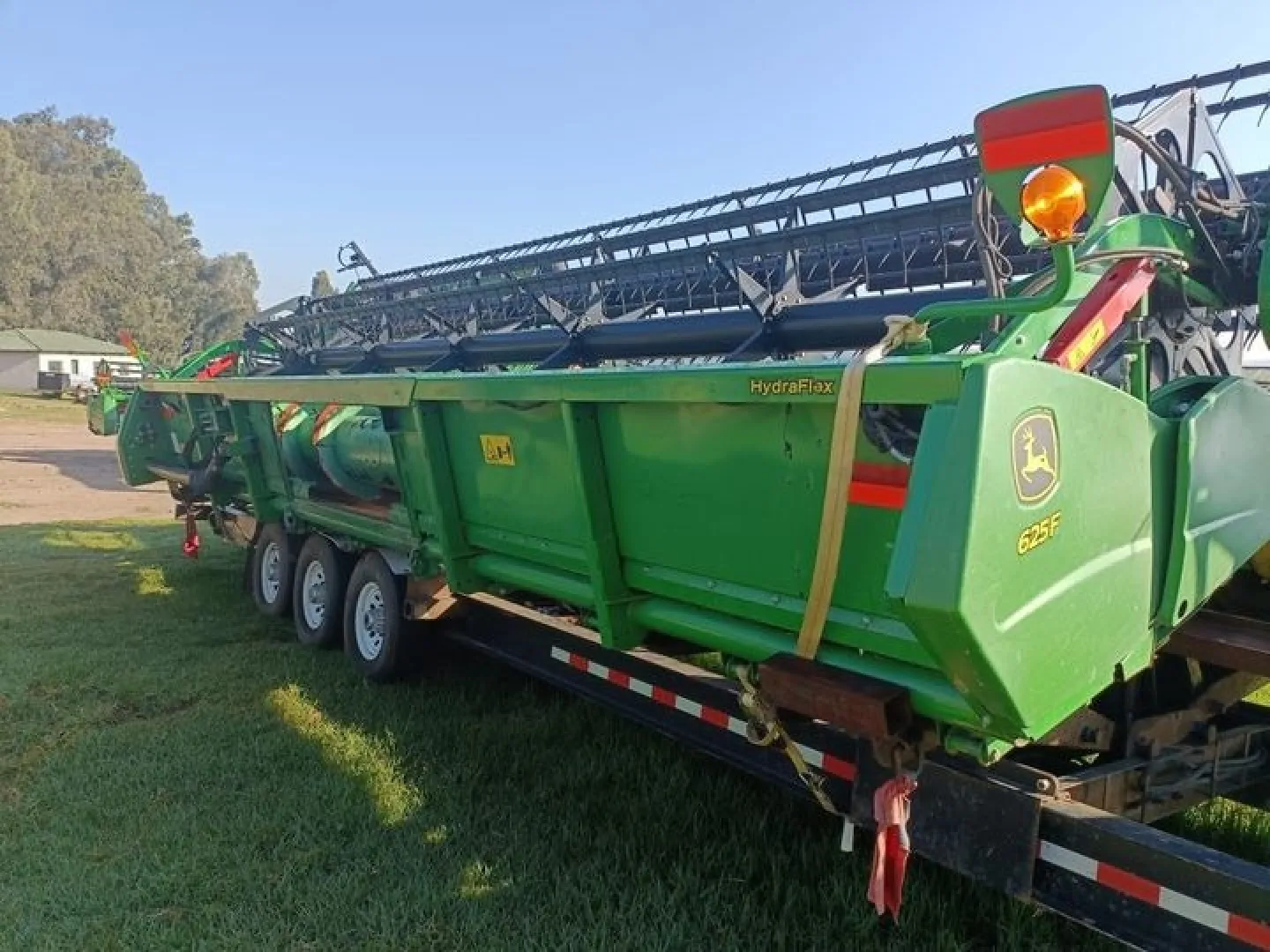 John Deere 625 flex | MK Landbou Dienste