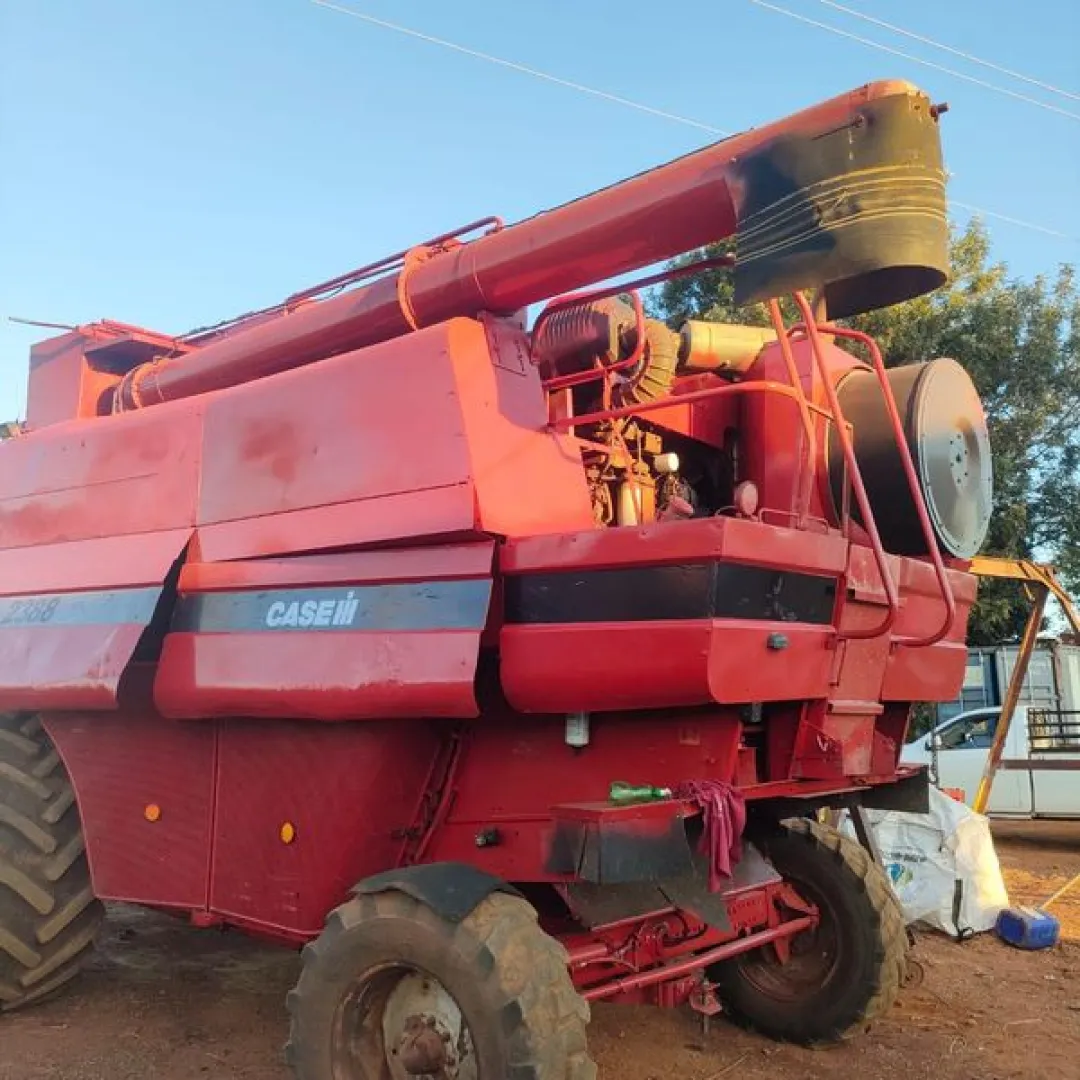 1998 Case 2388 stroper met 25ft 2020 Case Terraflex tafel | Agrimar