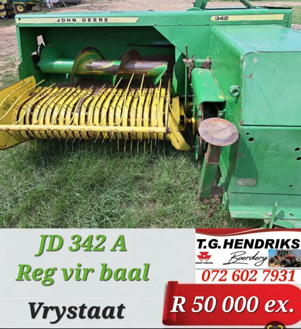John Deere 342 A | T.G Hendriks boerdery