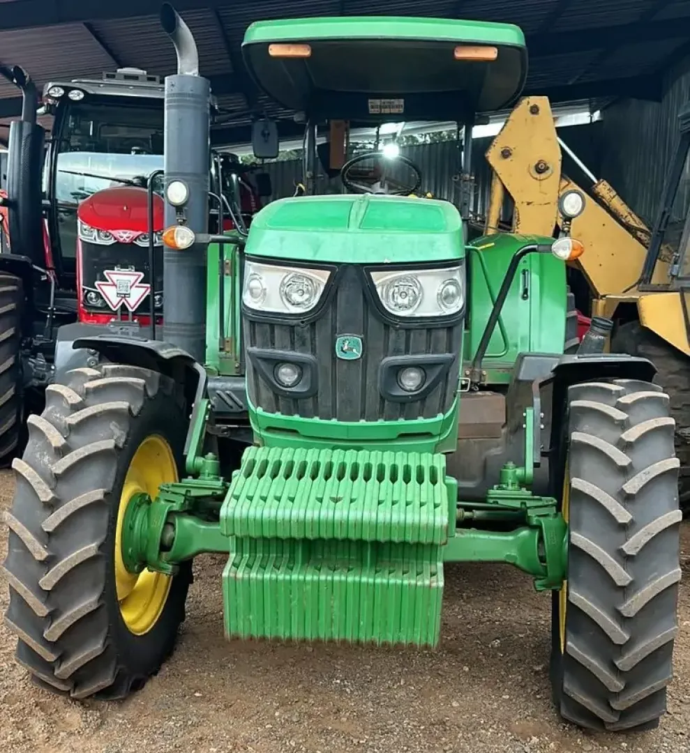 John Deere 6105 M | QAC Equipment