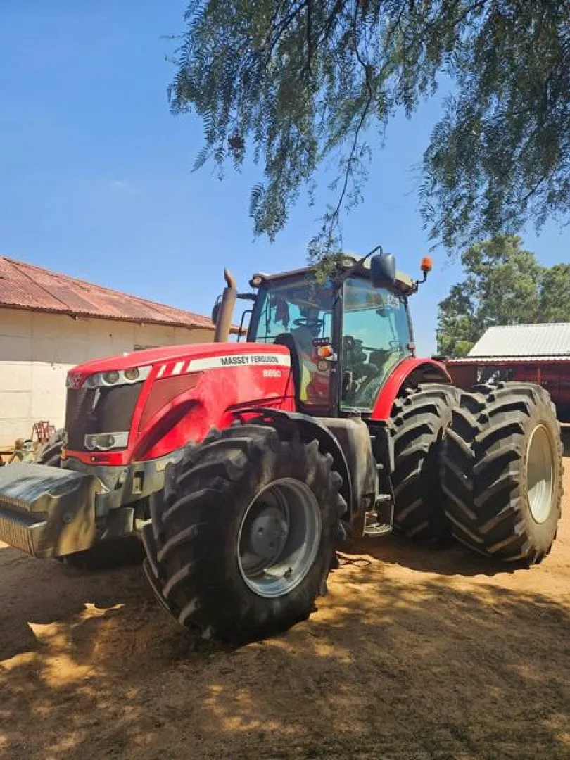 2011 Massey Ferguson 8690 trekker | Agrimar