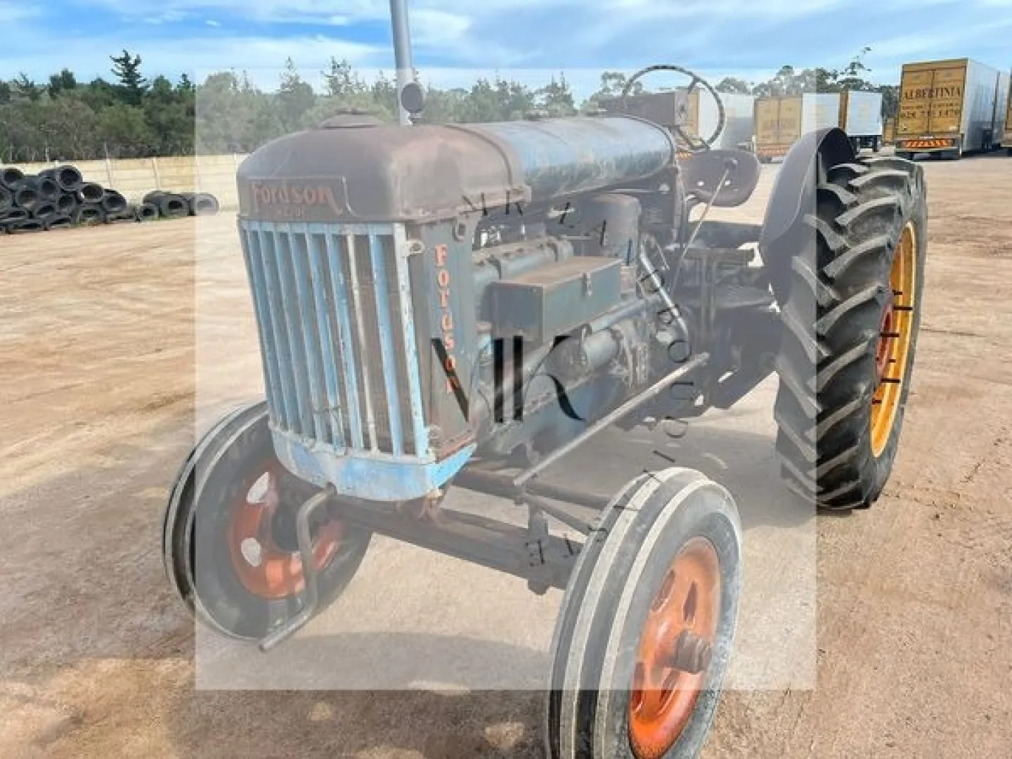 Fordson trekker | MK Landbou Dienste