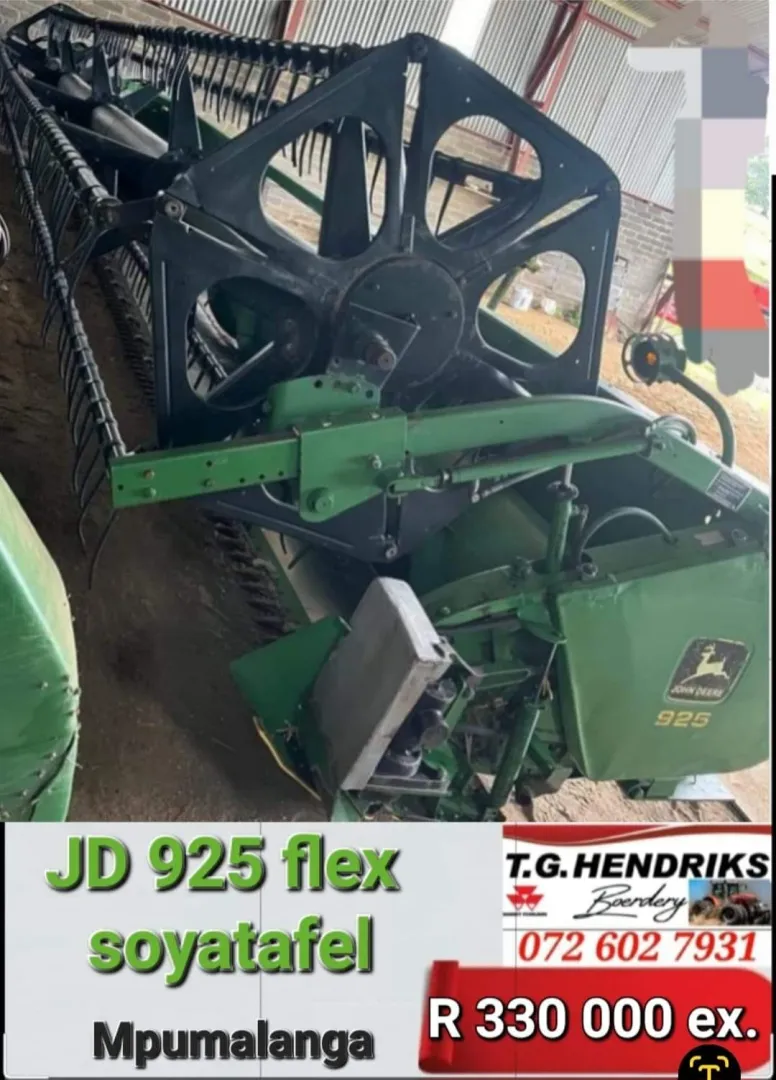 John Deere 925 Flex Soyatafel | T.G Hendriks boerdery