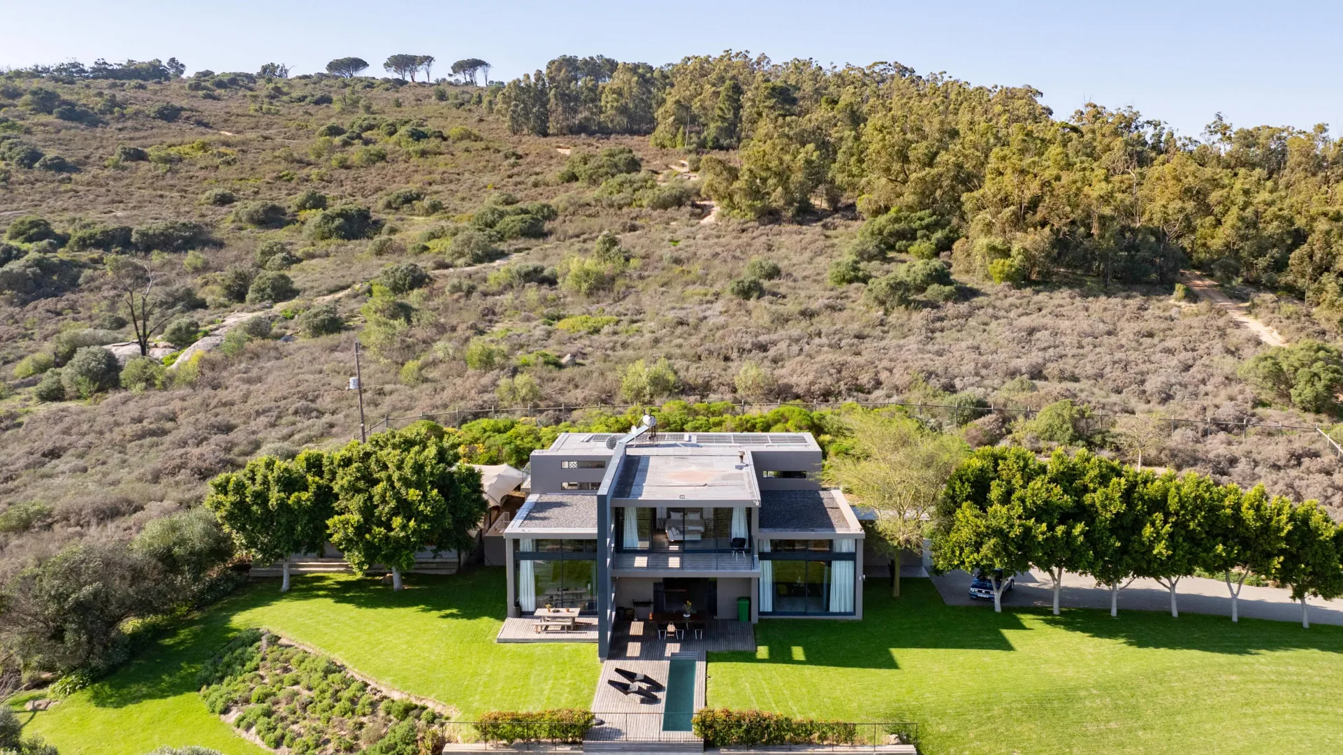 A vineyard, panoramic views and a unique lifestyle
