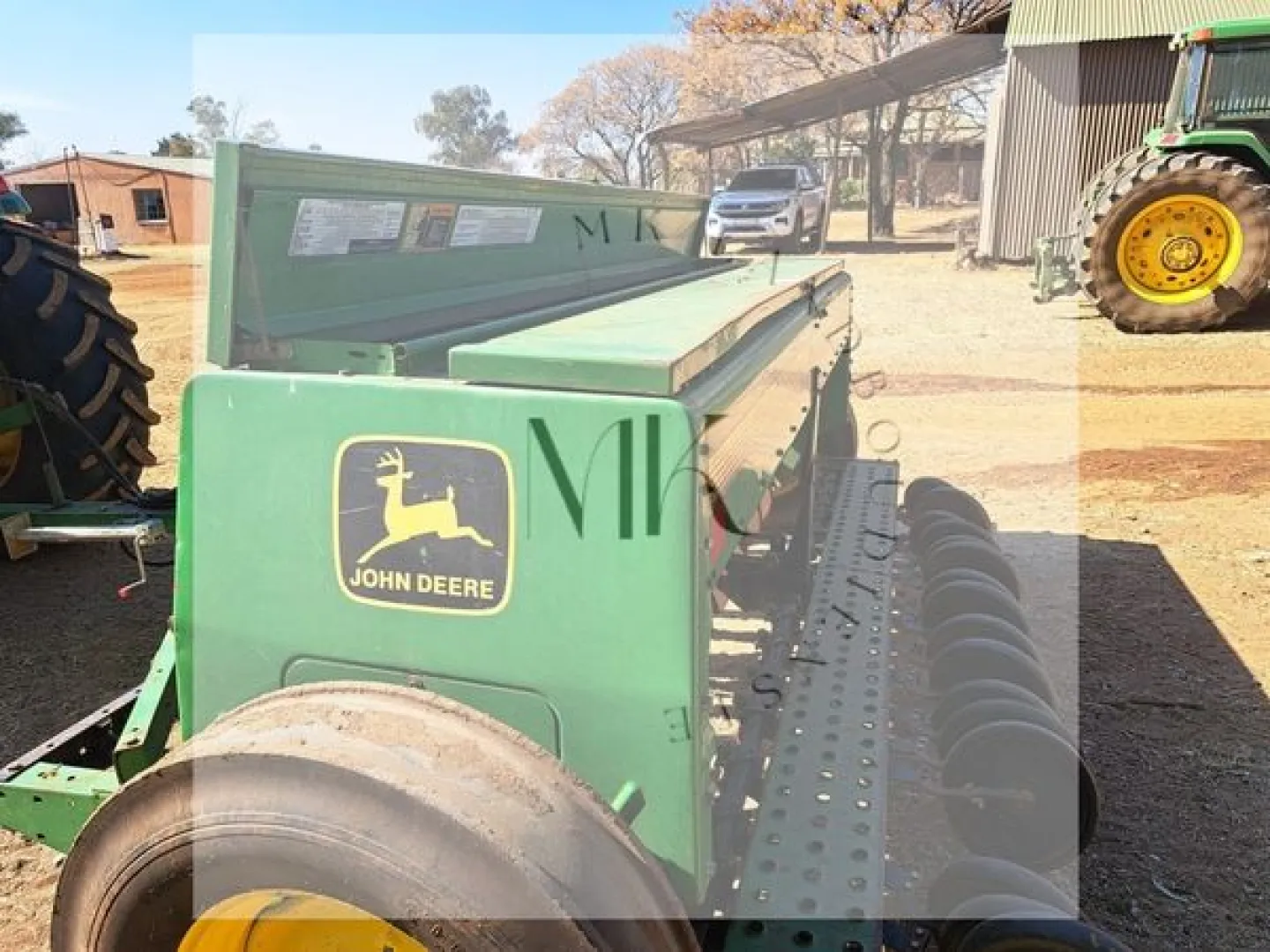 John Deere 450 Koringplanter  | MK Landbou Dienste