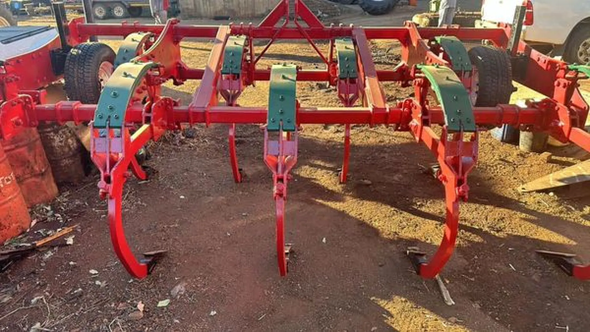 Super 32 ripper – demo | Agrimar