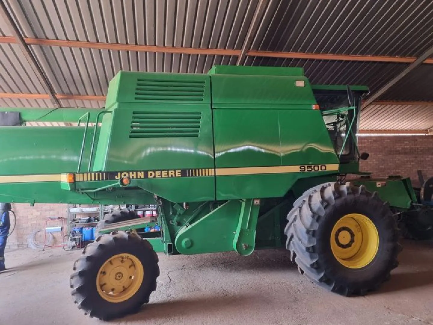 John Deere 9500 Stroper | Agrimar