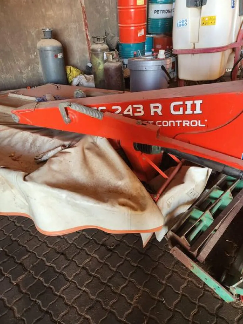 Kuhn snyerkneuser | Agrimar