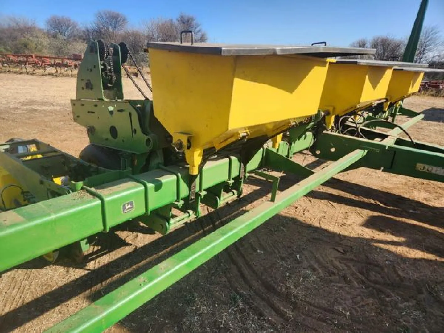 John Deere 5ry 5ft planter | Agrimar
