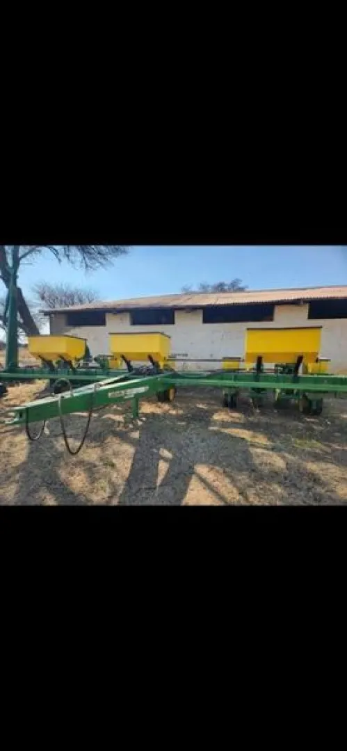 John Deere 5ry 5ft planter | Agrimar