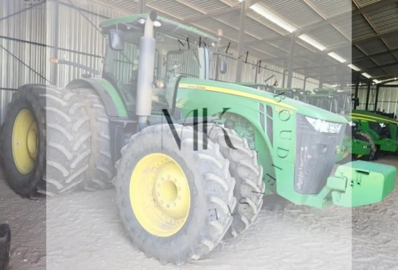 John Deere 8320R  2015 model | MK Landbou Dienste