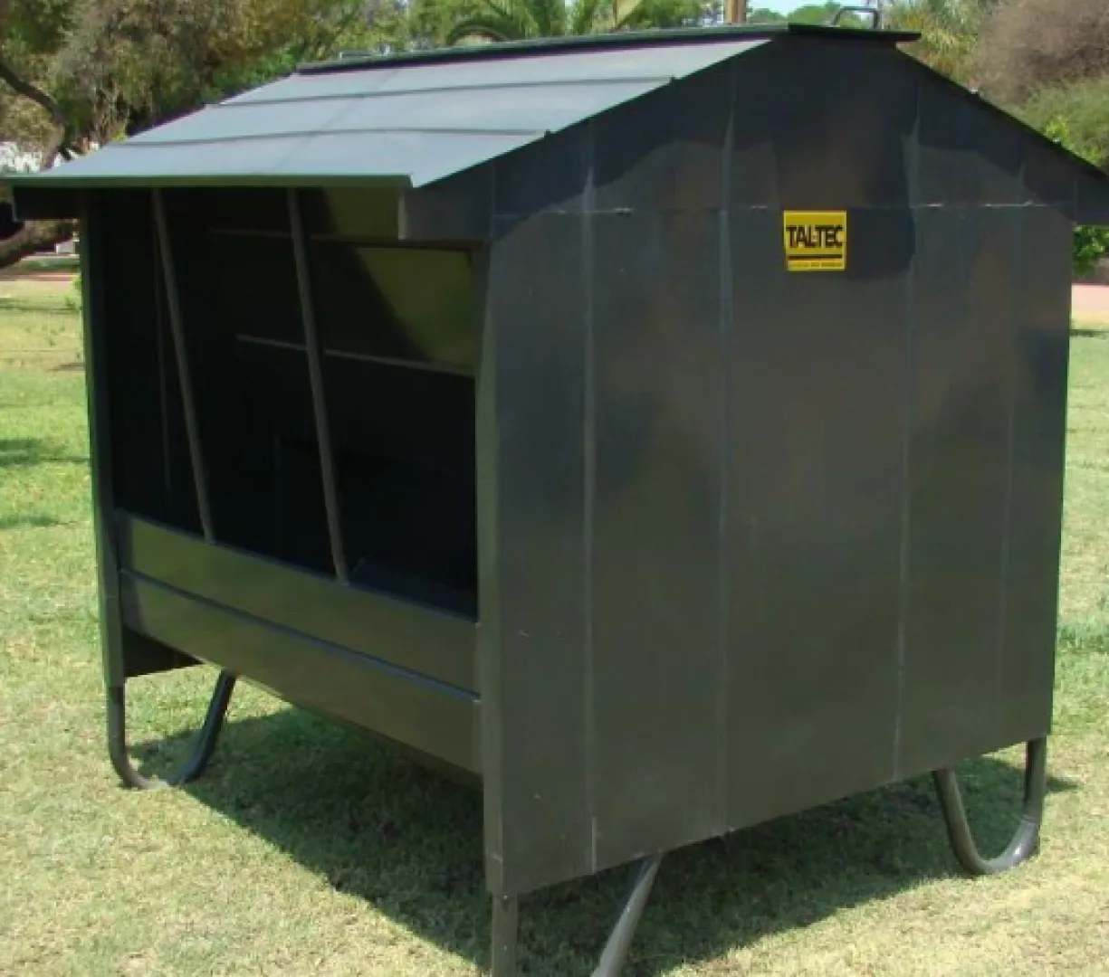 Cattle Self-Feeder 1.85m | Tal-Tec