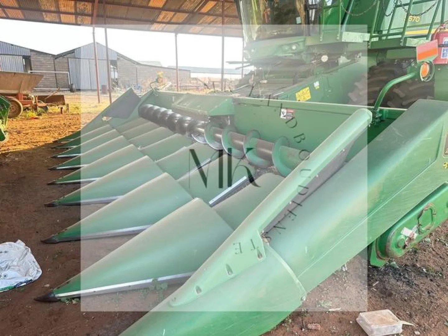 John Deere 894 plukkerkop | MK Landbou Dienste