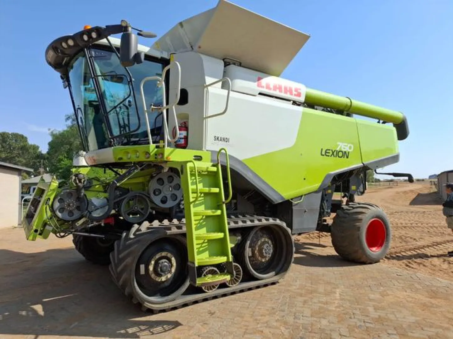 Class Lesson 760 Terra Trac | Agrimar