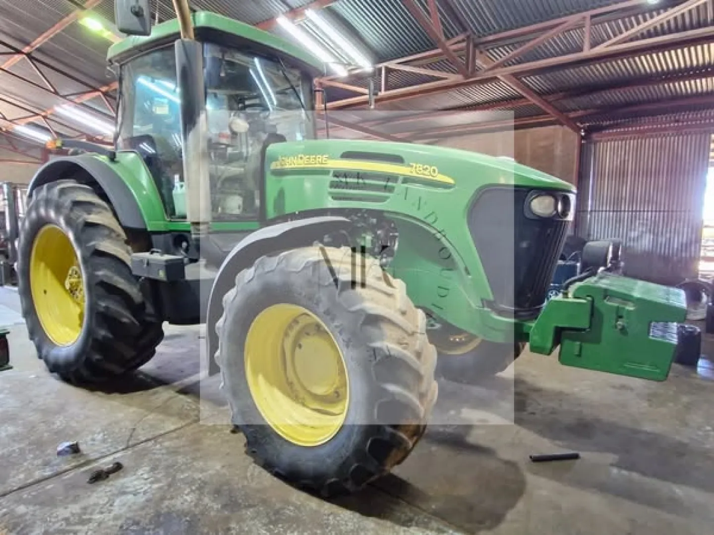 John Deere 7820  2005 model | MK Landbou Dienste