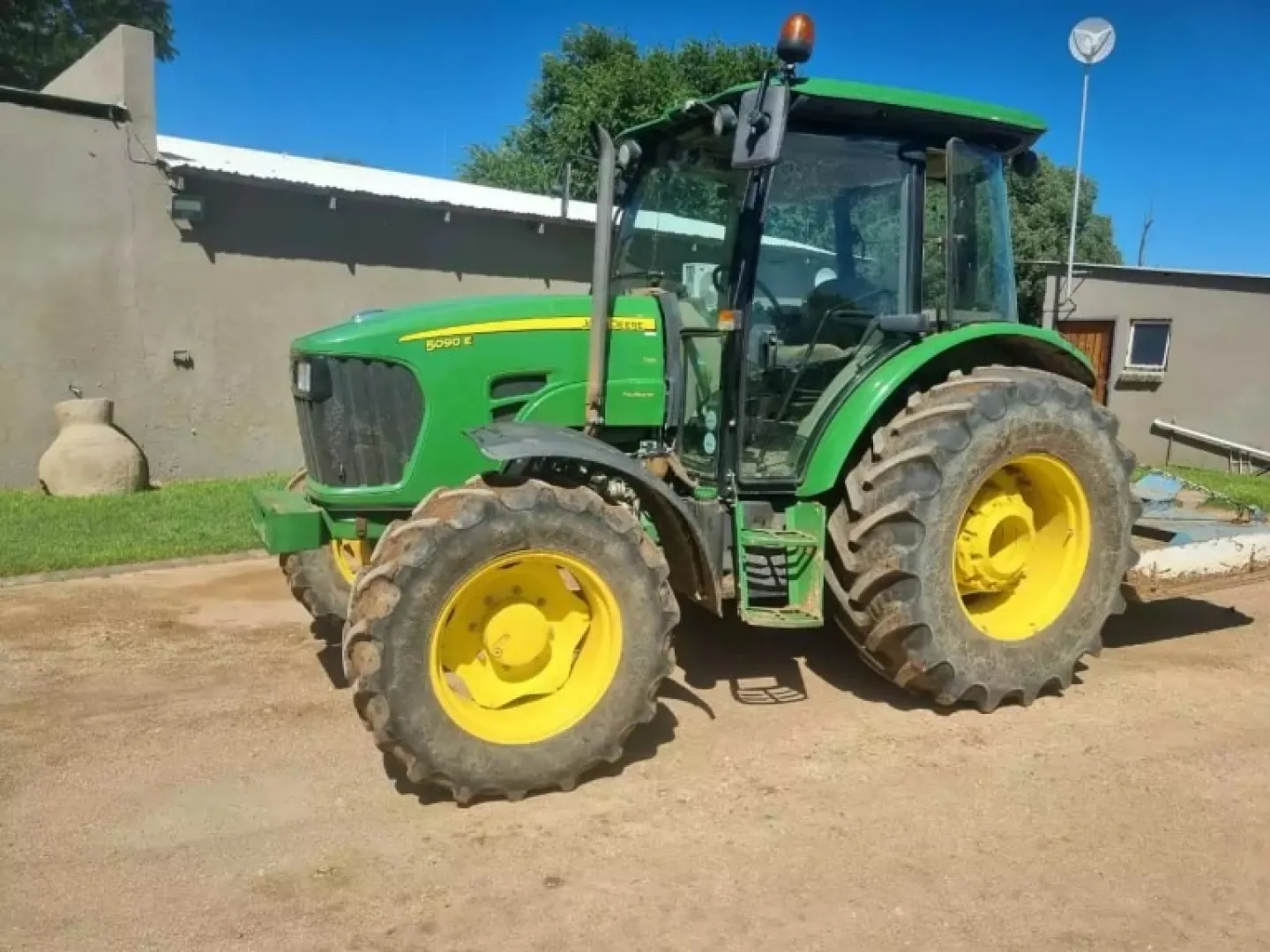 John Deere 5090 E cab 2020 Model | QAC Equipment