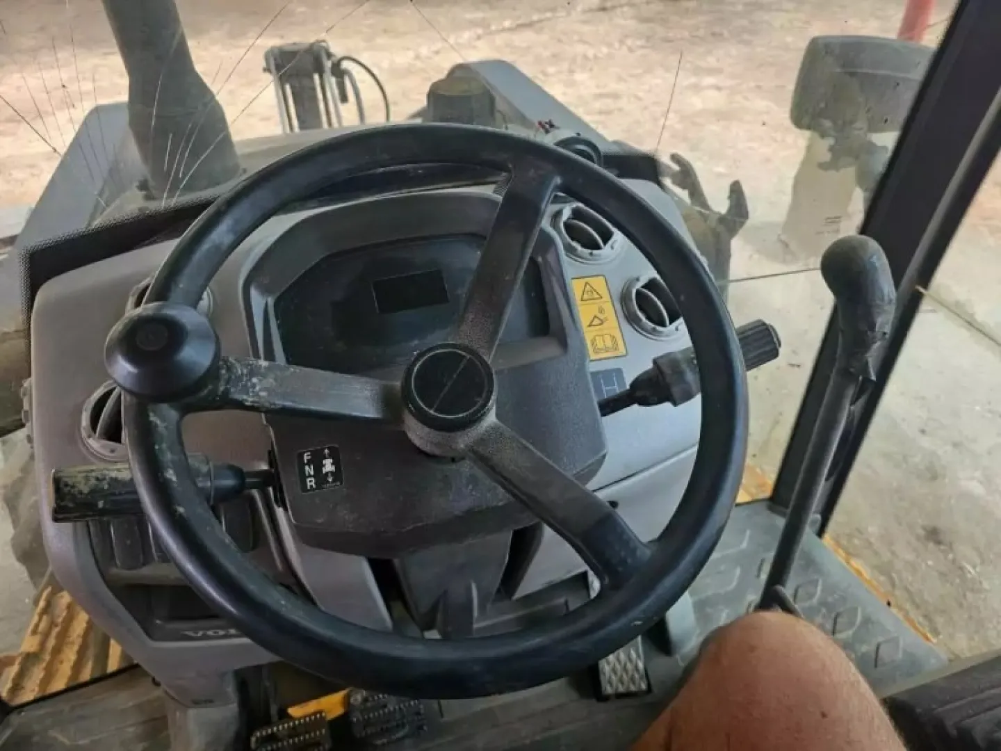 Volvo TLB.. BL 61B | QAC Equipment