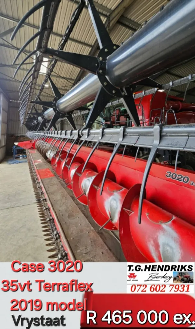 Case 3020 35 vt Terraflex 2019 model | T.G Hendriks