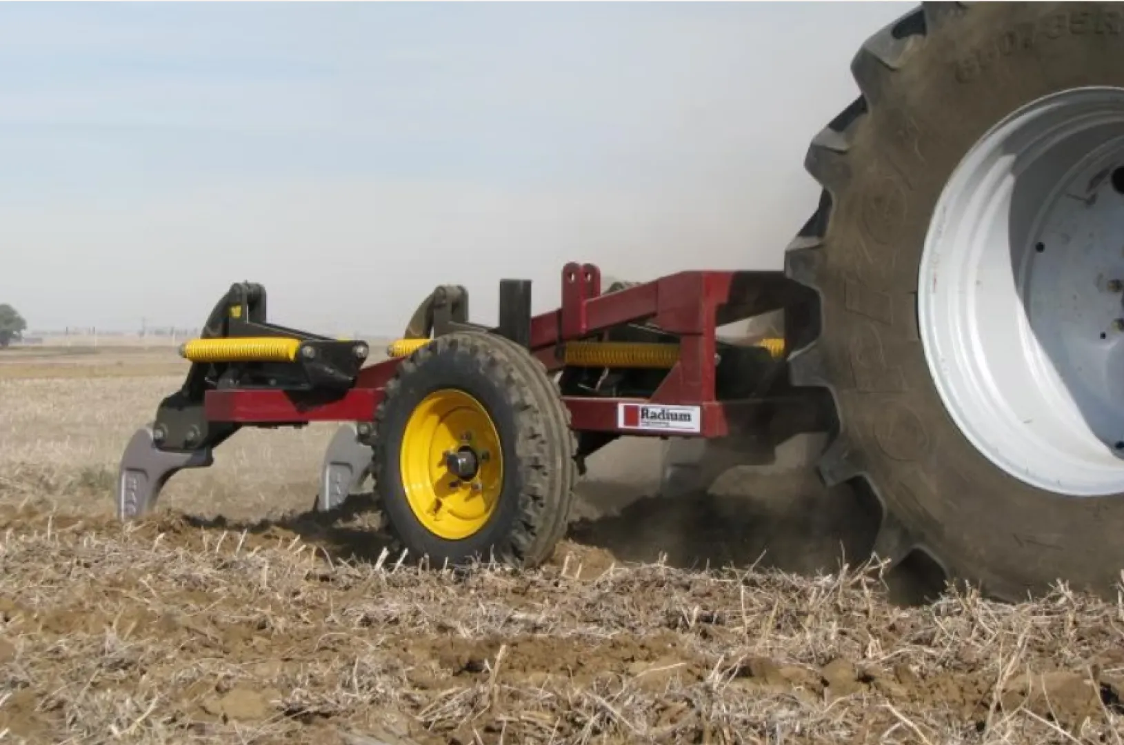 RCP113 PowerRip tiller | Radium Engineering