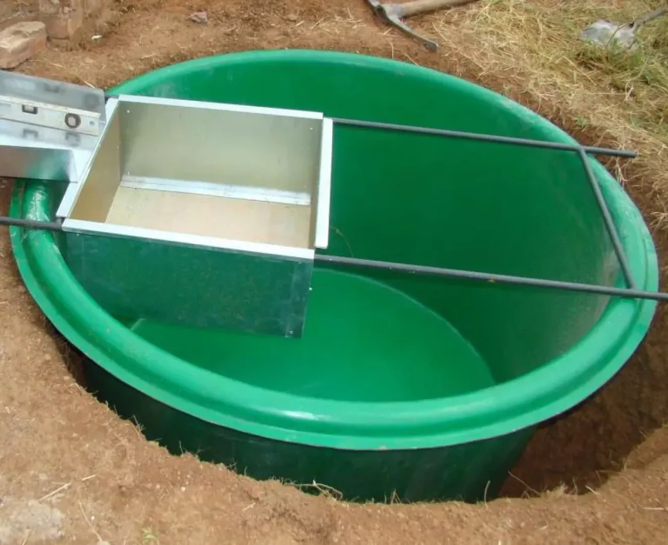 Fiberglass Tank with Sump (1300 litre) | Tal-Tec