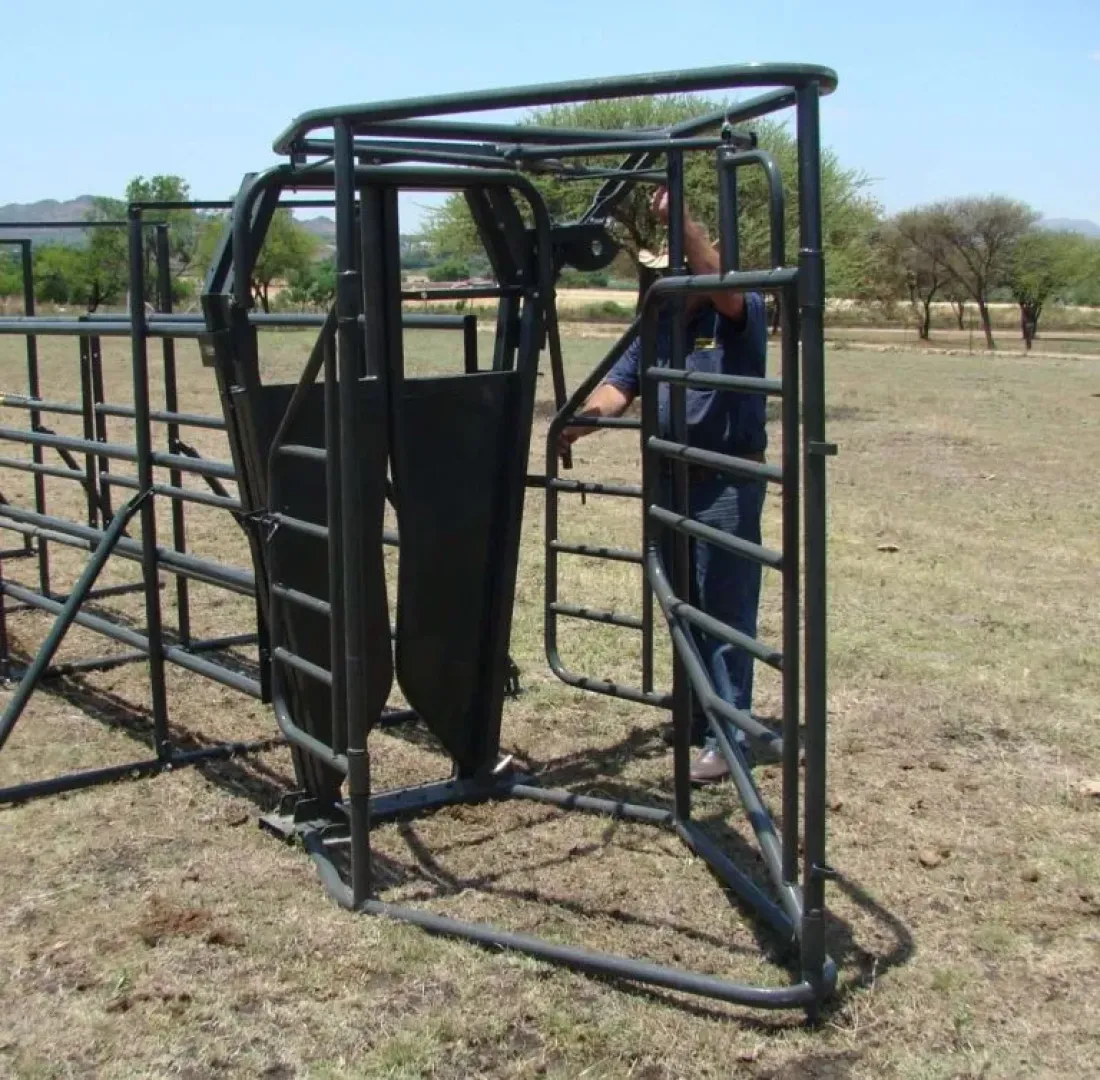 Cattle Draft Gate (2-way) | Tal-Tec