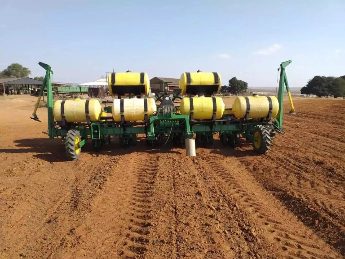 John Deere Planter | QAC Equipment