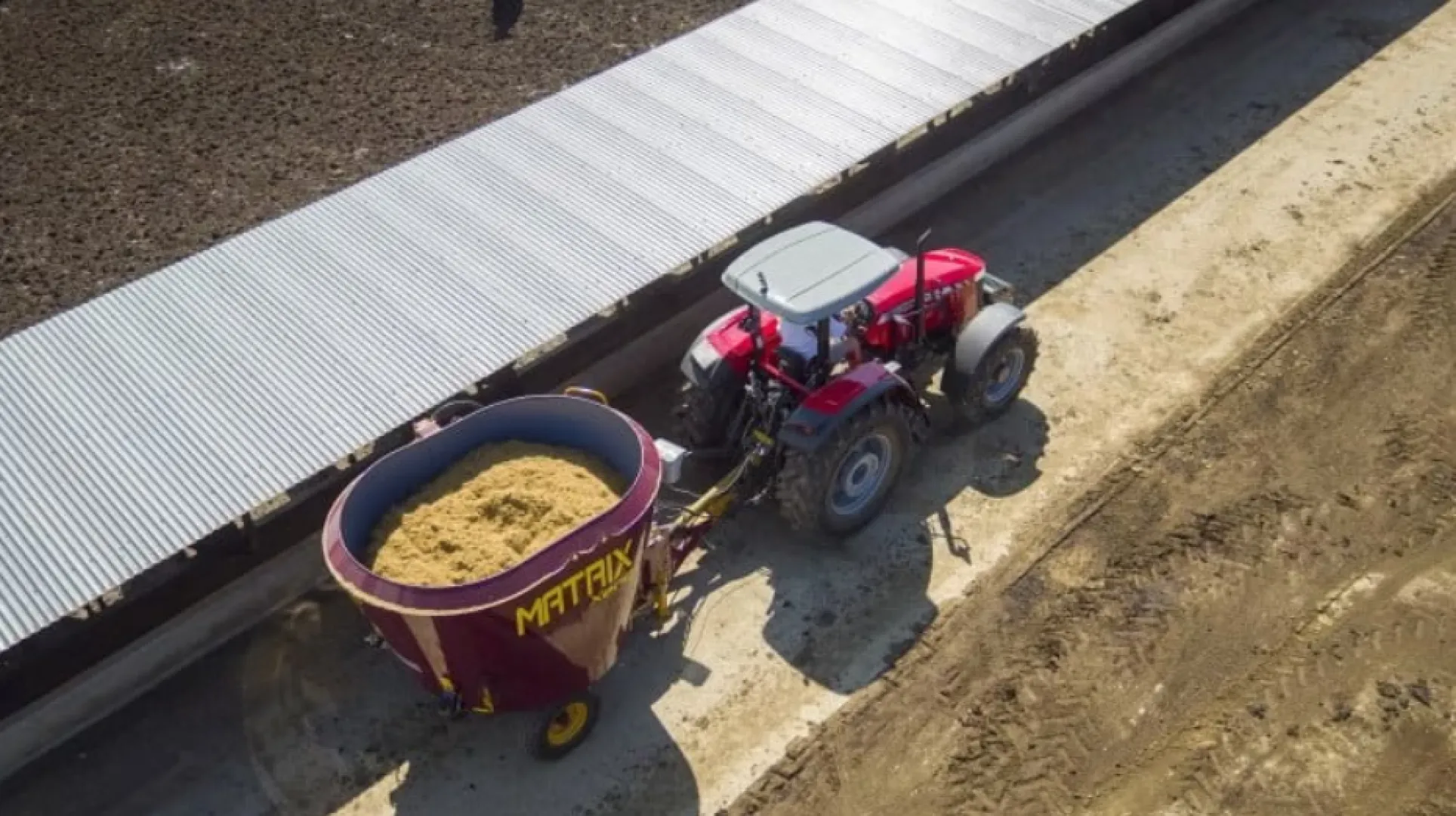 MFX022 verticle feed mixer | Radium Engineering