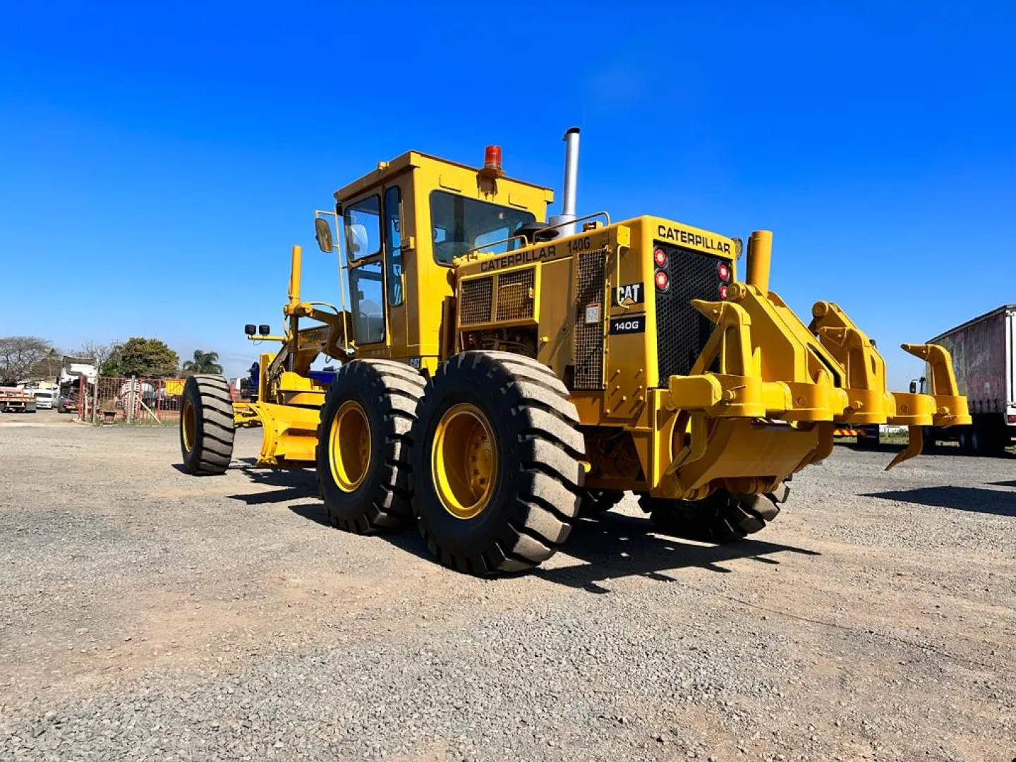 2007 Caterpillar 140G grader V72