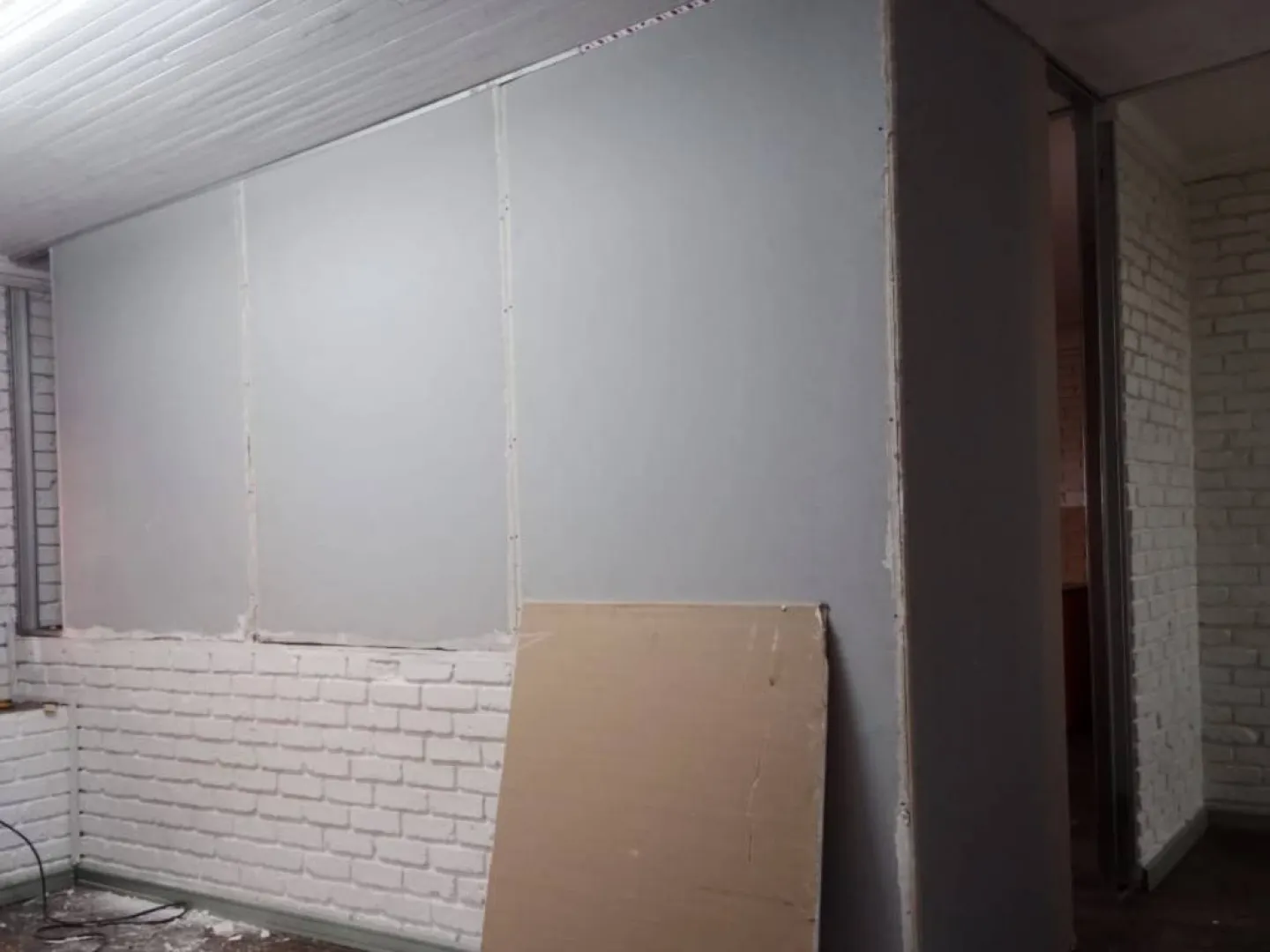 DWC-INTERIORS (PTY) LTD