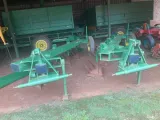 2 x 4 skaar John Deere | Agrimar