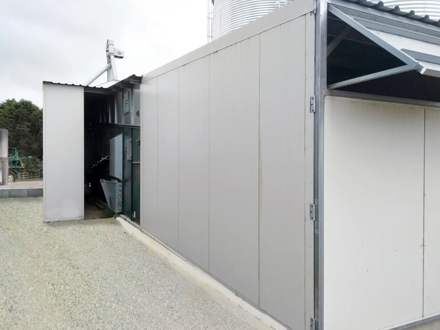 Secure your grains with precision drying and processing technology from Alvan Blanch.