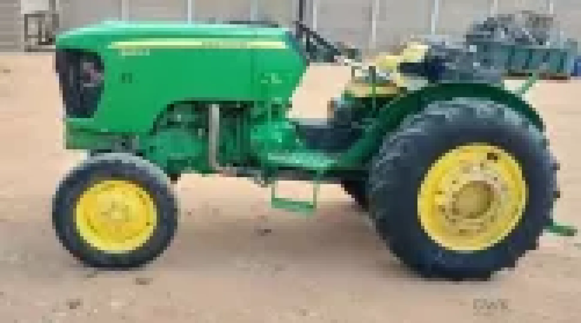 2017 JOHN DEERE 5055E | QAC Equipment