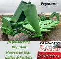 John Deere plukkerkop 8ry.76m Nuwe bearings pullys & Kettings | T.G. Hendriks