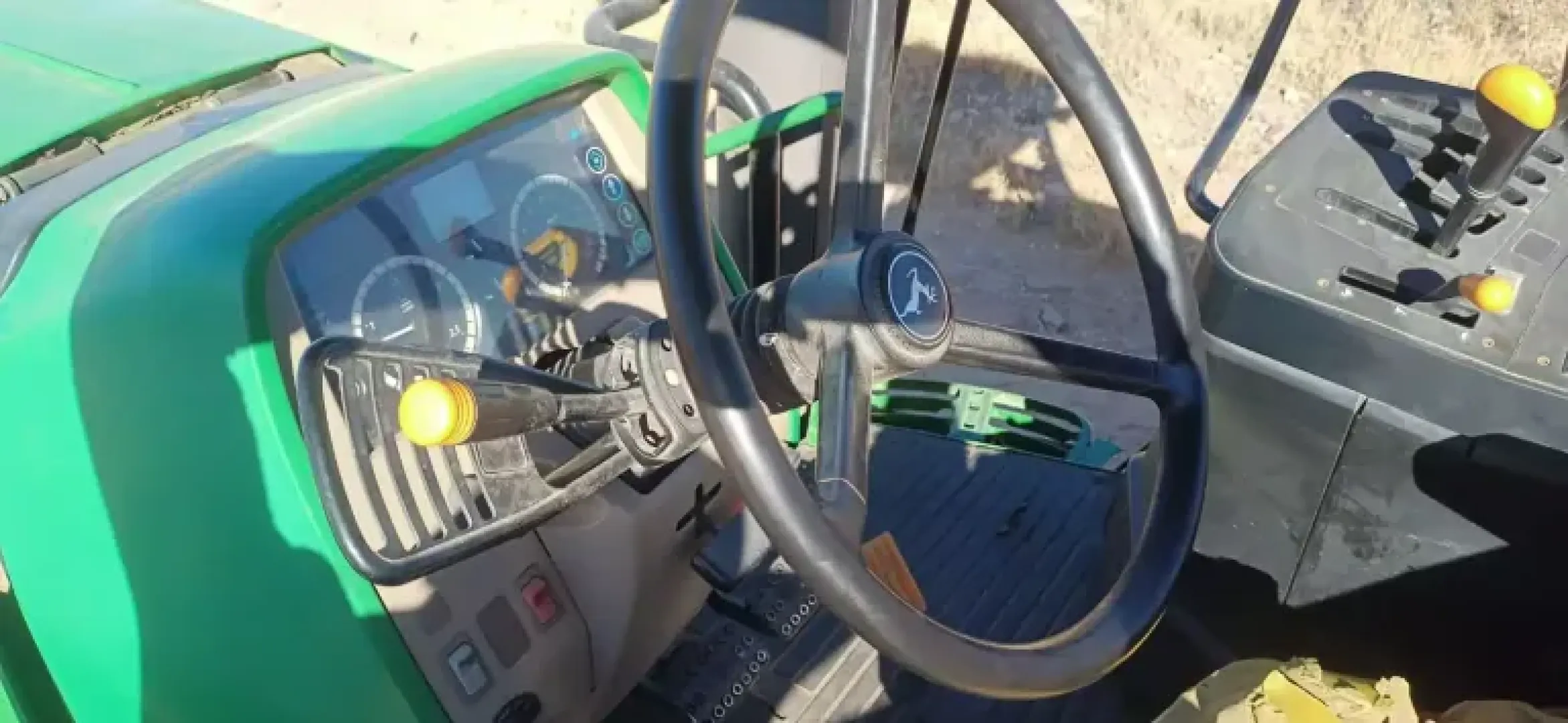 John Deere 6140M | Model 2013 | QAC Equipment